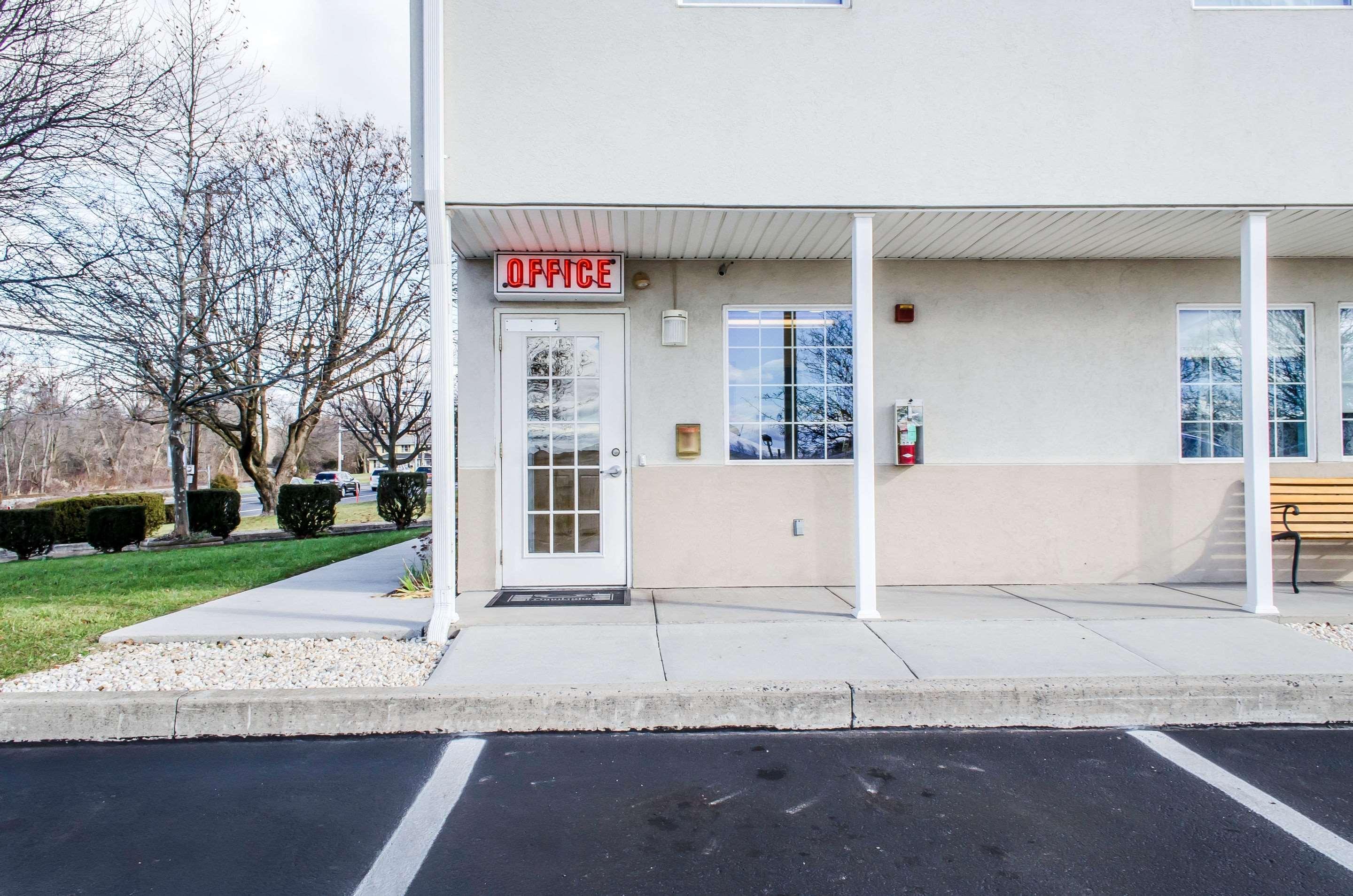 Americas Best Value Inn Gettysburg Buitenkant foto